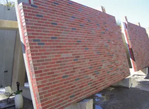 ساندویچ پانل چیست و چه کاربردهایی در صنعت ساختمان دارد؟